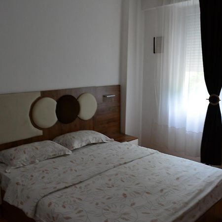 M@D Apartment Temeşvar Dış mekan fotoğraf