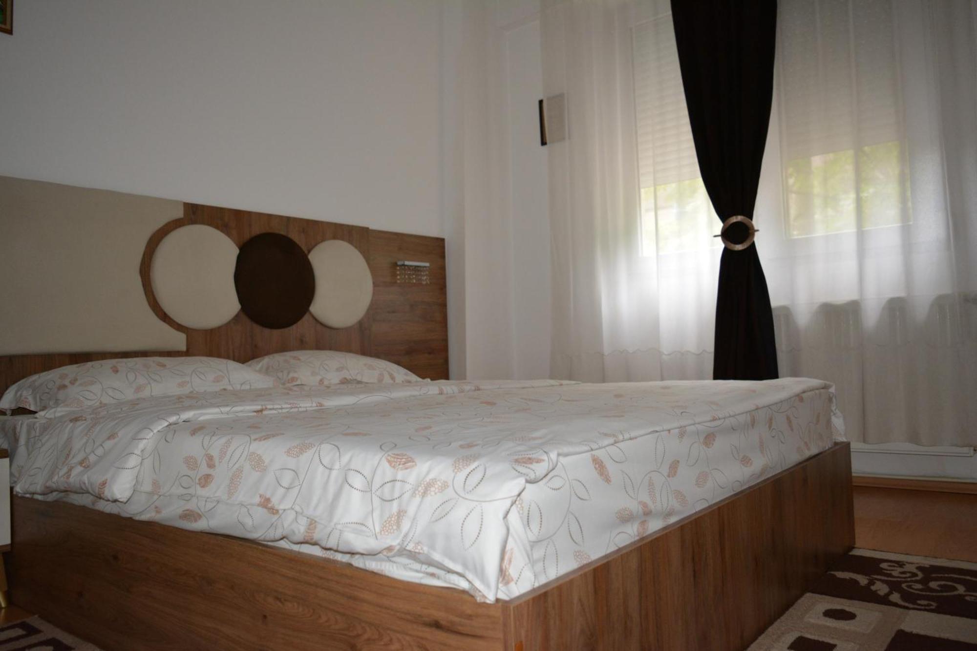 M@D Apartment Temeşvar Dış mekan fotoğraf
